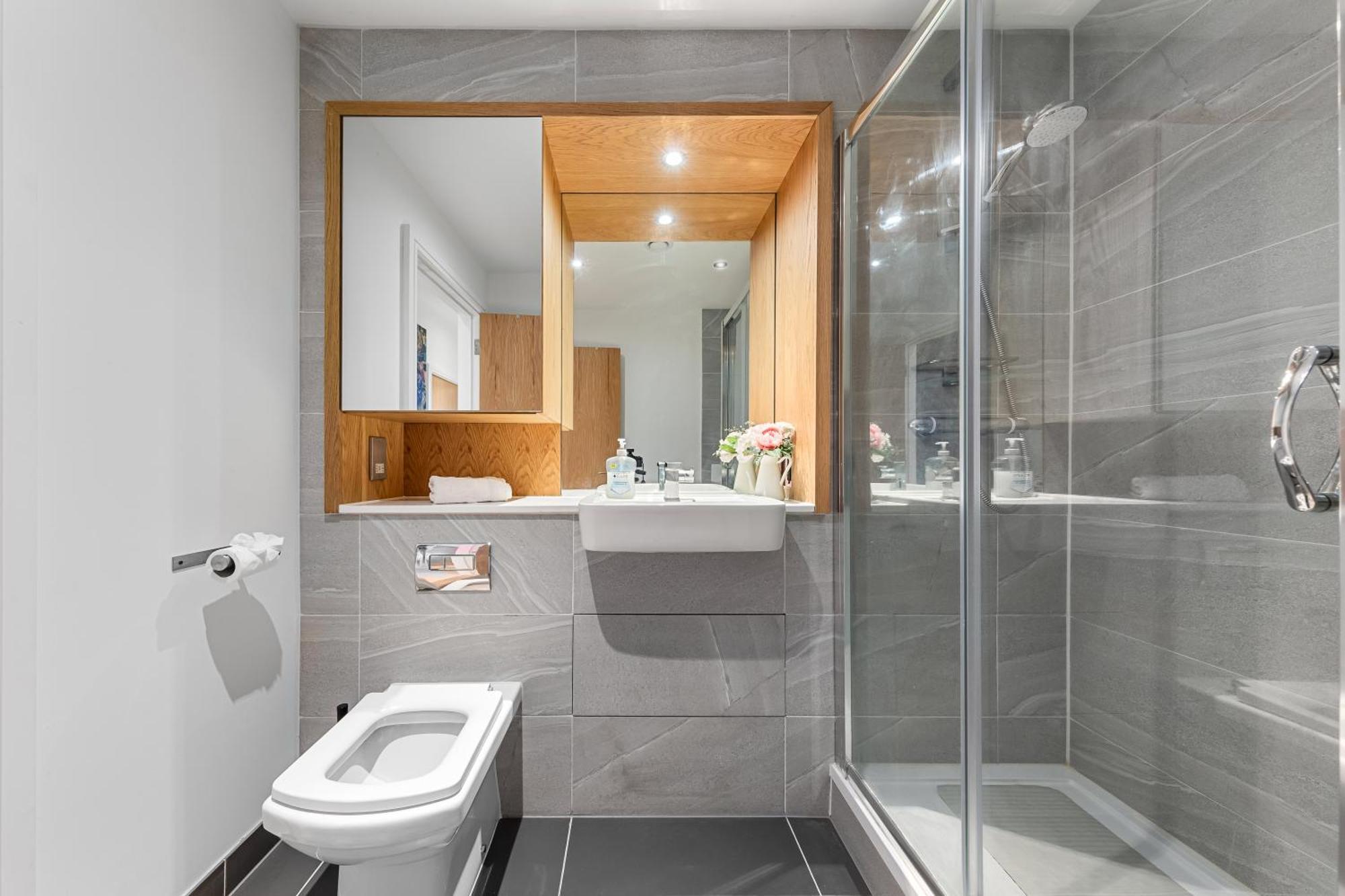 Trendy 2 Bed Flat In Greenwich With Car Parking London Exterior foto
